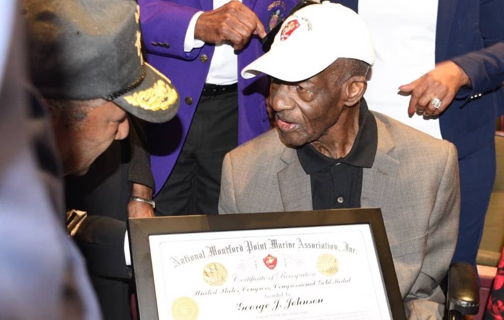 101-year-old vet receives medal as one amongst first black Marines